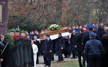 Végső búcsút vettek a hősi halottá nyilvánított Pálvölgyi Pétertől